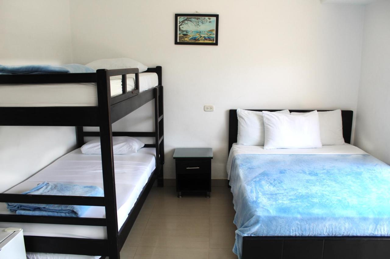Hostal Vina Del Mar ตากังกา ภายนอก รูปภาพ