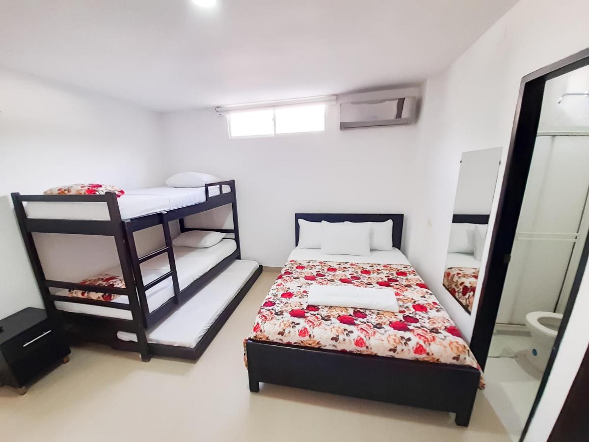 Hostal Vina Del Mar ตากังกา ภายนอก รูปภาพ