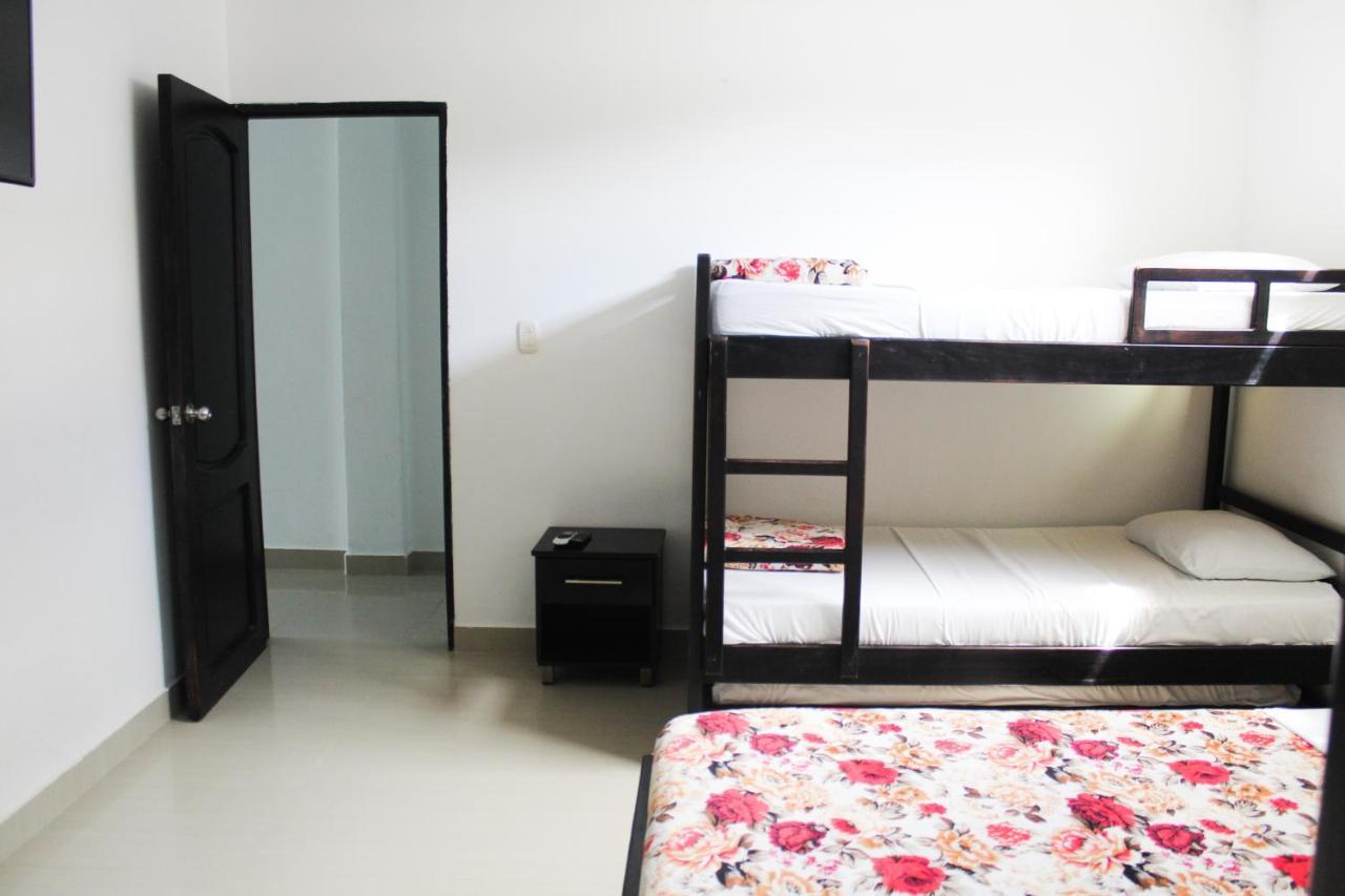 Hostal Vina Del Mar ตากังกา ภายนอก รูปภาพ