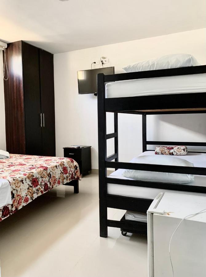 Hostal Vina Del Mar ตากังกา ภายนอก รูปภาพ