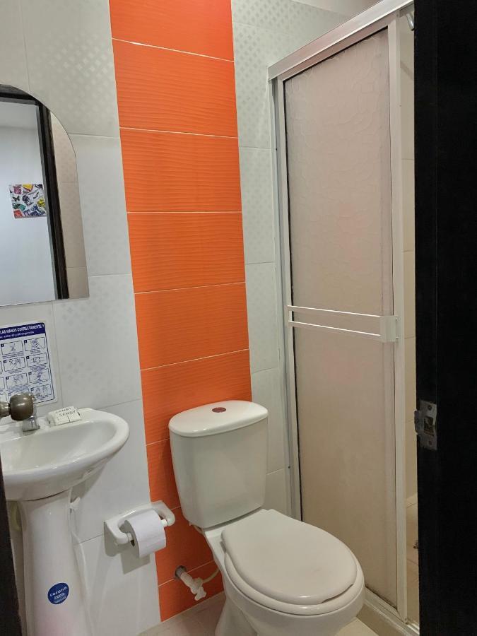 Hostal Vina Del Mar ตากังกา ภายนอก รูปภาพ