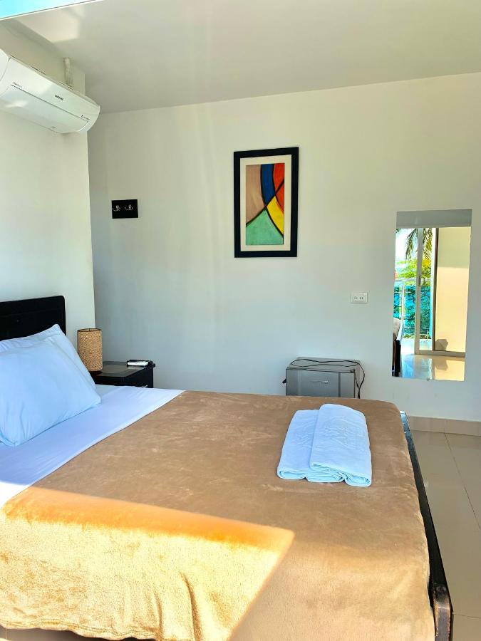 Hostal Vina Del Mar ตากังกา ภายนอก รูปภาพ