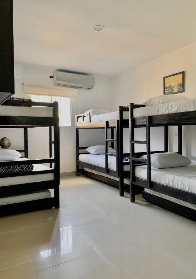 Hostal Vina Del Mar ตากังกา ภายนอก รูปภาพ