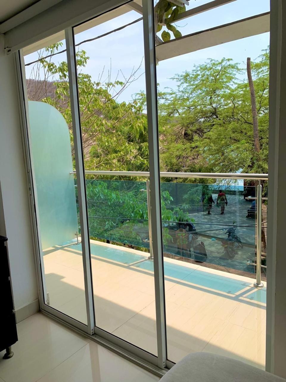 Hostal Vina Del Mar ตากังกา ภายนอก รูปภาพ